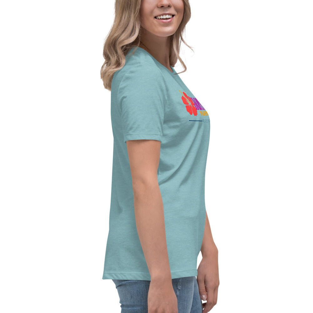 Hawaii Plane Spotter - Women's Relaxed T-Shirt